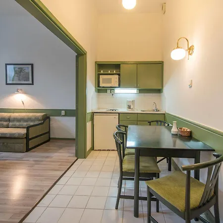 Abbazia Club Kek Hotel