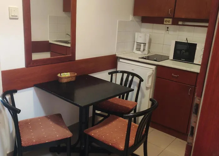 Szálloda Abbázia Club Kék 3*