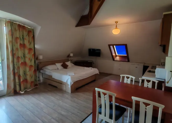 Szálloda Abbázia Club Kék