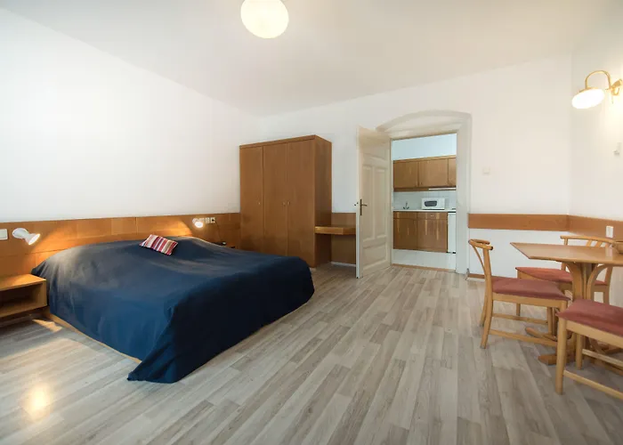 Abbazia Club Kek מלון קסזטלי