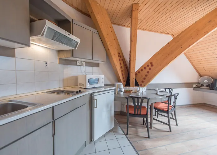 Abbázia Club Kék Szálloda