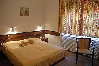 Abbázia Club Kék Szálloda